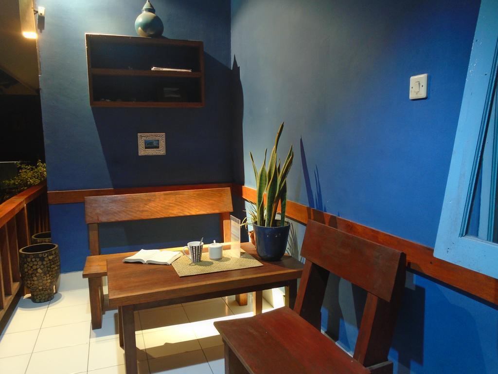 La Casa Homestay Senggigi Kültér fotó