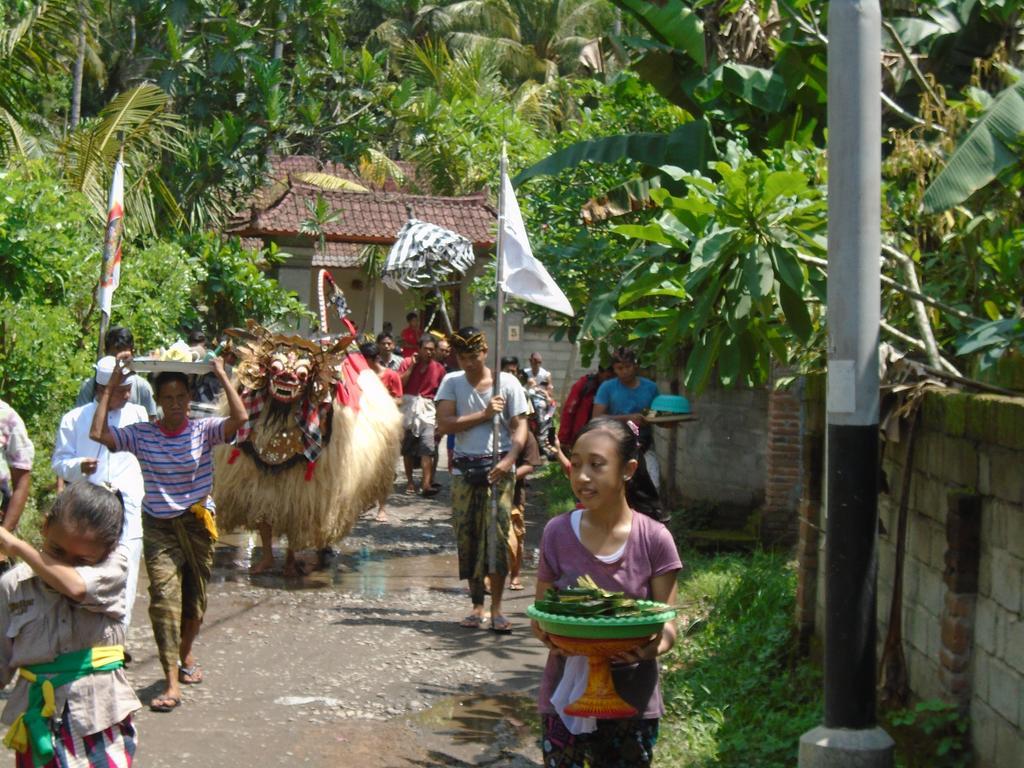 La Casa Homestay Senggigi Kültér fotó