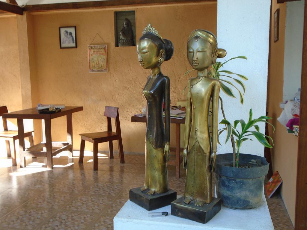 La Casa Homestay Senggigi Kültér fotó