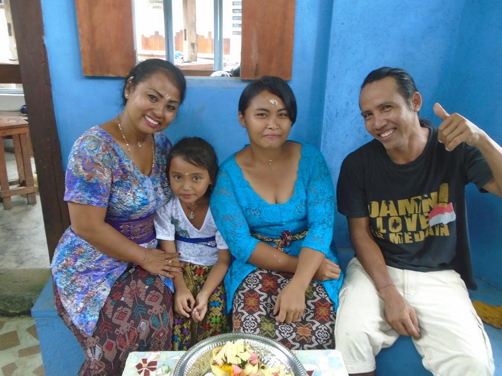 La Casa Homestay Senggigi Kültér fotó