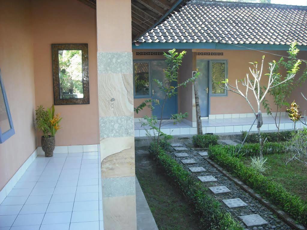 La Casa Homestay Senggigi Kültér fotó