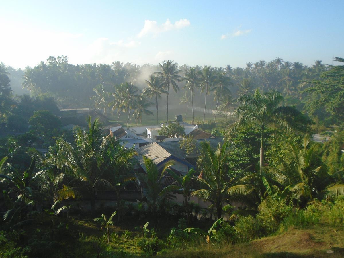 La Casa Homestay Senggigi Kültér fotó