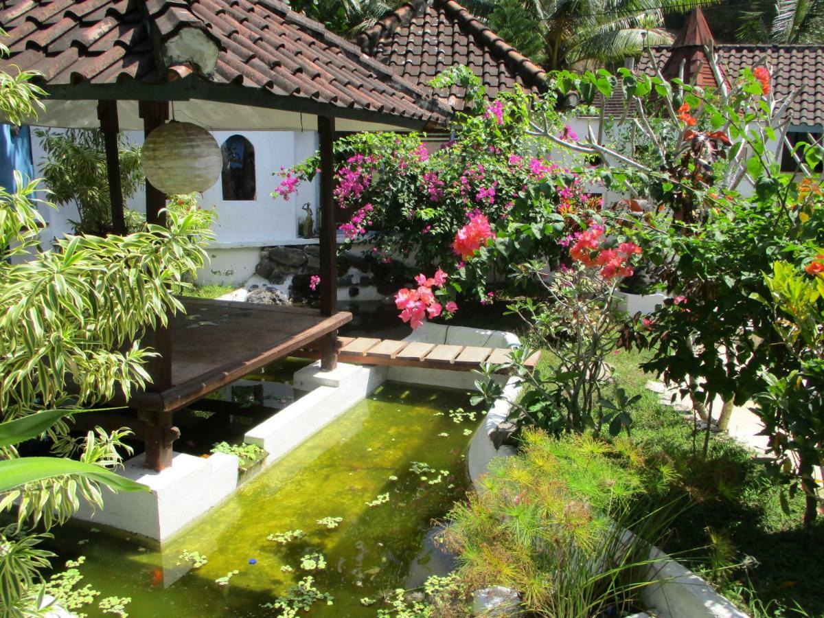 La Casa Homestay Senggigi Kültér fotó
